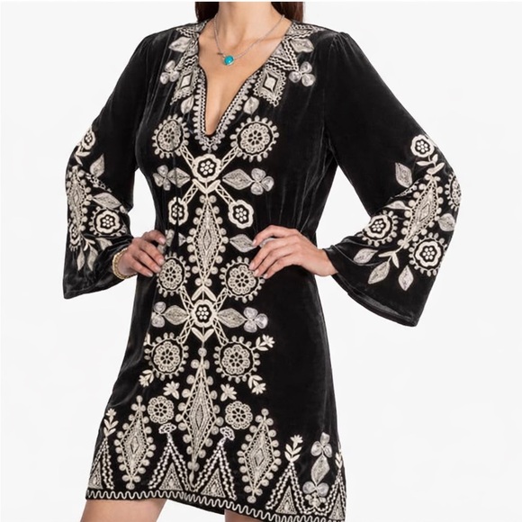 Johnny Was heavily embroidered Liona Velvet Kimono Sleeve Dress NWT